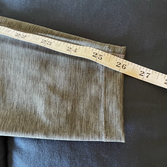 Women’s NEW WITH TAG, Nike One Tight Fit, Mid Rise, Full Length Leggings - Picture 7 of 10